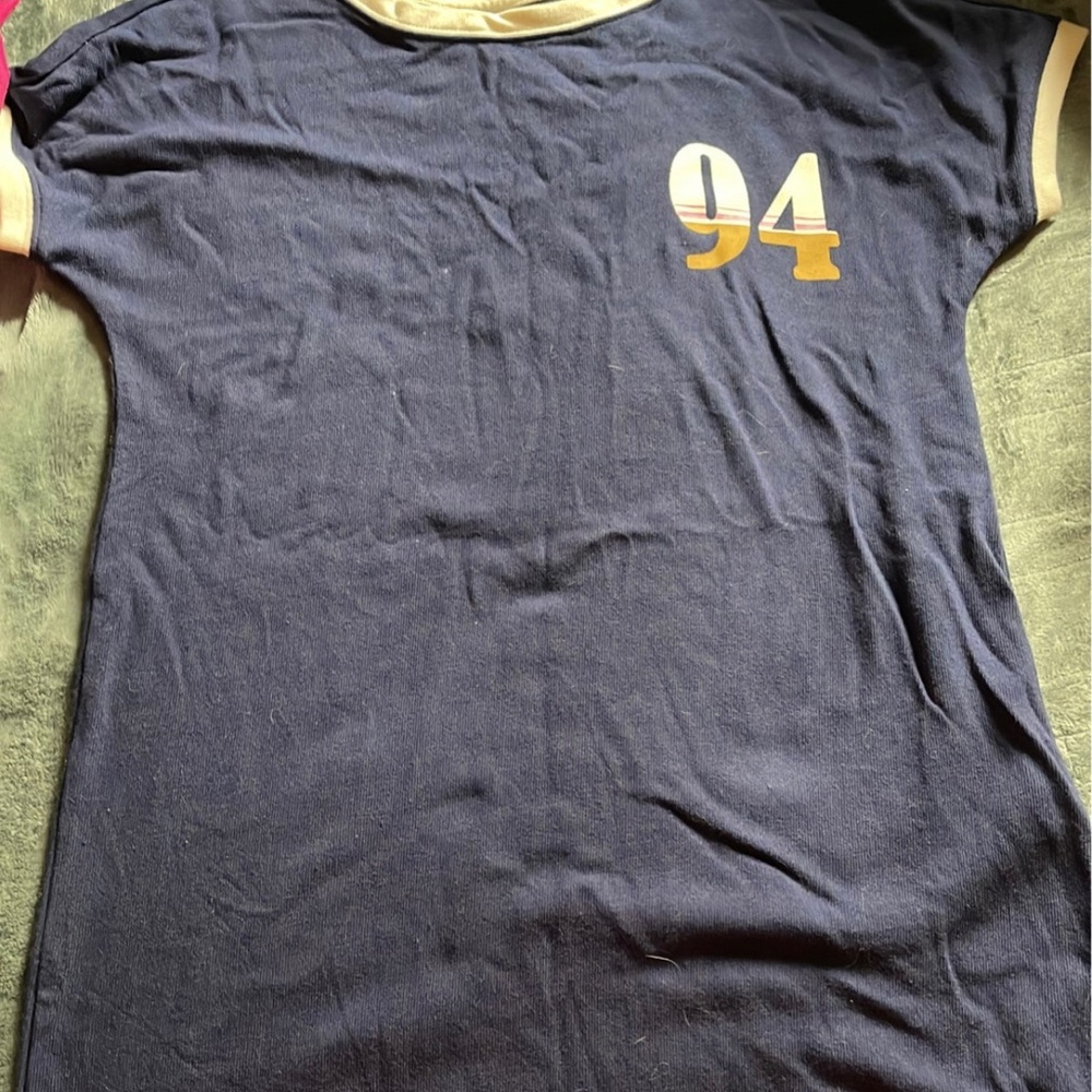 Selling Old Navy Xl size (14) Kids dress color is blue